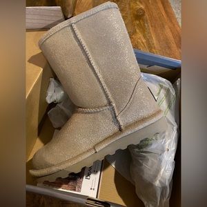 Bear paw Elle Short glitter boot pewter